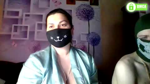 Snapshot of honey_sweet_couple chatting on 01-12-26, 04:01 Alexa and Oscar online show from 01-12-26, 04:01