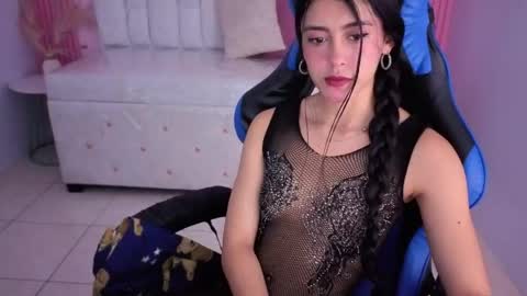 HONEY  online show from 05-05-26, 03:25
