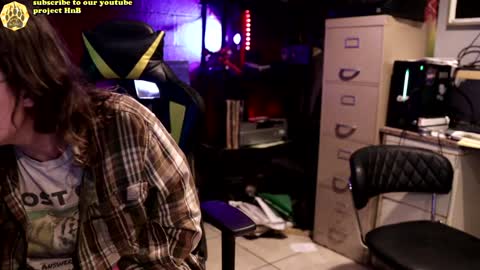 Honey and Bear online show from 12-02-24, 02:53