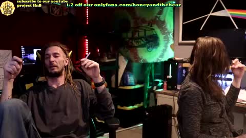 Honey and Bear online show from 03-05-25, 02:25