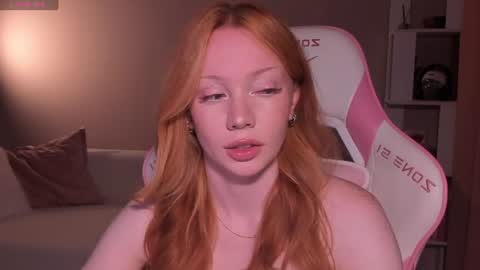 Snapshot of honeyautumn chatting on 08-02-26, 05:44 honeyautumn online show from 08-02-26, 05:44