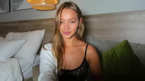 Kira  Instagram asaphoney   Fansly asaphoney  online show from 04-23-26, 10:58