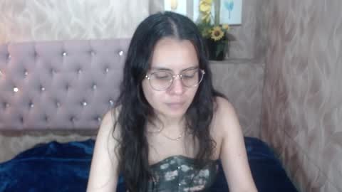Emily online show from 04-09-26, 03:39