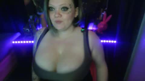 Snapshot of honeychambers chatting on 04-07-26, 12:33 honeychambers online show from 04-07-26, 12:33