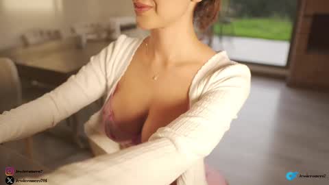 Jessie   online show from 02-09-25, 10:21