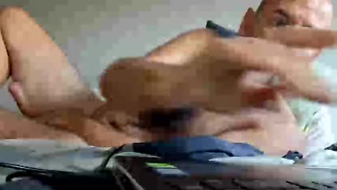 Snapshot of honeydaddyforyou chatting on 10-14-25, 07:09 honeydaddyforyou online show from 10-14-25, 07:09