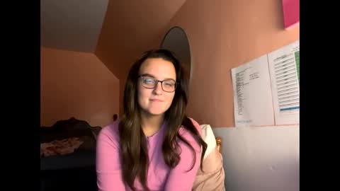 Snapshot of honeydrippinbunny chatting on 10-21-25, 02:45 HoneyDrippinBunny online show from 10-21-25, 02:45