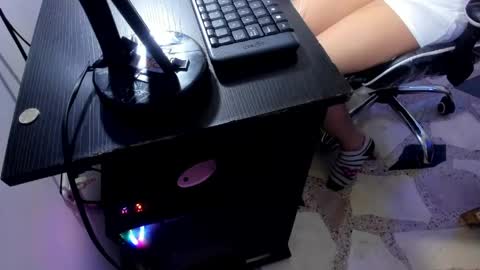 HONEY LUXE online show from 05-07-26, 05:35