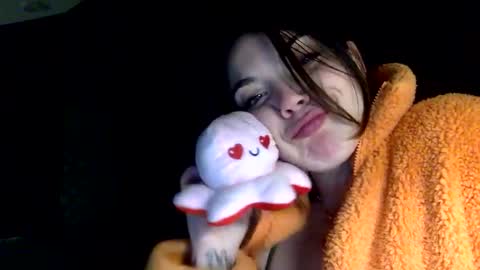 honeymagicxo online show from 12-12-24, 05:20