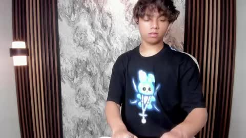 honeymoon_sariel online show from 04-25-26, 08:39