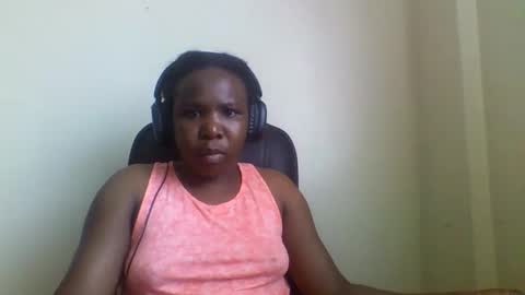 Snapshot of honeymuny chatting on 10-30-25, 08:49 Honeymuny online show from 10-30-25, 08:49