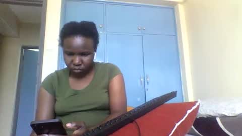 Snapshot of honeymuny chatting on 11-07-25, 08:14 Honeymuny online show from 11-07-25, 08:14