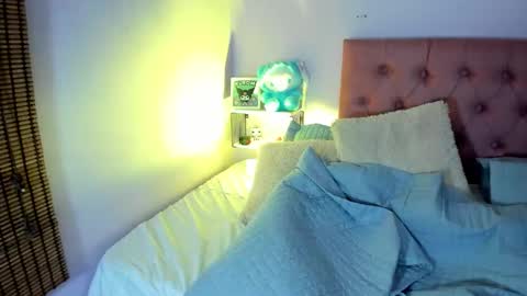 Honey online show from 02-07-26, 04:11