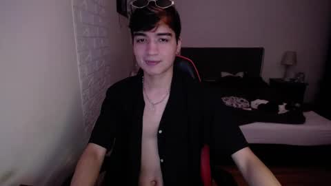 Esteban online show from 02-10-26, 05:11