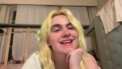 Emi Rose online show from 04-01-26, 04:24