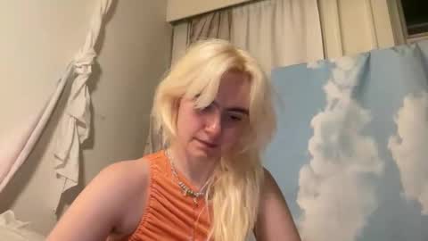 Emi Rose online show from 06-06-26, 02:16
