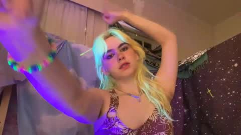 Emi Rose online show from 06-20-26, 03:53