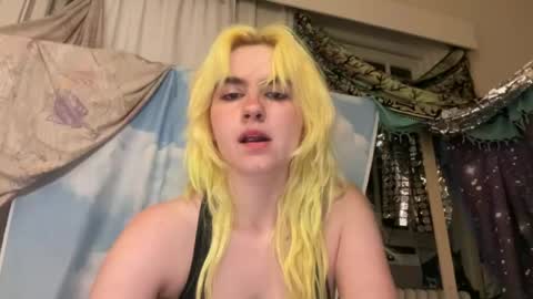 Emi Rose online show from 06-24-26, 05:28