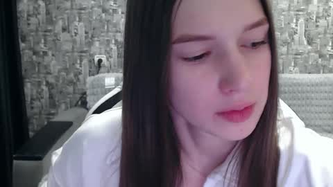 Nancy online show from 02-06-25, 10:26