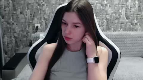 Nancy online show from 02-24-25, 12:05