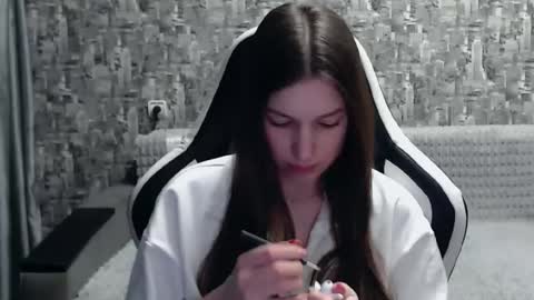 Nancy online show from 02-27-25, 05:36
