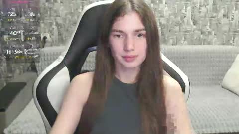 Nancy online show from 09-14-25, 04:17