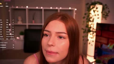 honneybunneey online show from 11-06-25, 06:58