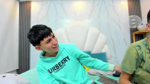 Snapshot of hoot_booys_ chatting on 02-23-26, 09:34 hoot_booys_ online show from 02-23-26, 09:34