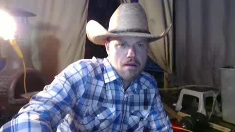 Snapshot of hopper_in_joyce chatting on 02-15-26, 09:41 hopper_in_joyce online show from 02-15-26, 09:41