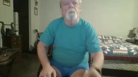 Hormone Monster online show from 01-01-25, 03:34