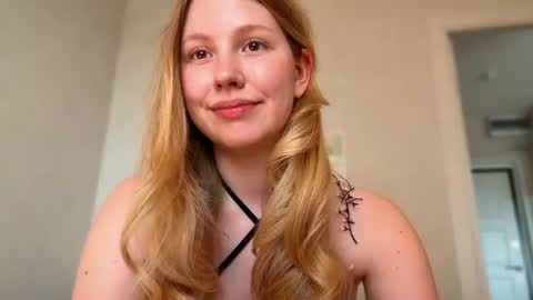 Audrey online show from 06-17-26, 02:03