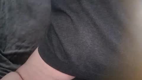 Snapshot of horneycumslutsucker chatting on 03-03-26, 09:15 horneycumslutsucker online show from 03-03-26, 09:15