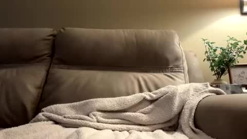 Snapshot of hornieecum chatting on 01-18-26, 01:04 hornieecum online show from 01-18-26, 01:04