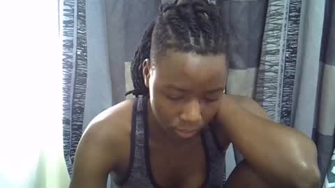 Leila online show from 02-27-26, 08:58