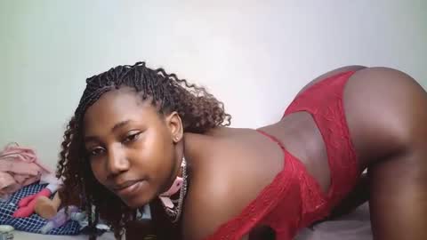 cutiey online show from 04-28-26, 02:27