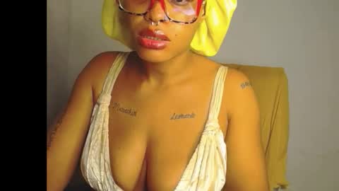 Snapshot of horny_ebonygirl_ chatting on 03-18-26, 05:32 horny_ebonygirl_ online show from 03-18-26, 05:32
