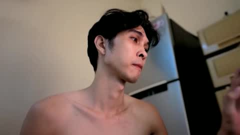 EDDIE online show from 10-10-25, 03:44