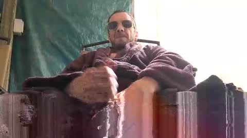 Snapshot of horny_funtime chatting on 04-12-26, 04:45 James online show from 04-12-26, 04:45