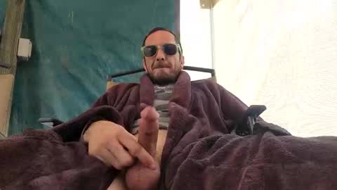 Snapshot of horny_funtime chatting on 04-13-26, 05:51 James online show from 04-13-26, 05:51