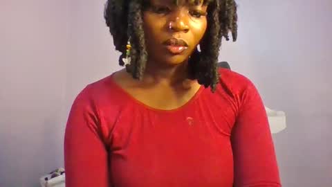 Snapshot of horny_hearts chatting on 04-09-26, 09:26 phanice online show from 04-09-26, 09:26