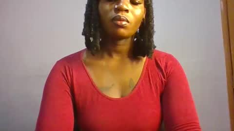 Snapshot of horny_hearts chatting on 04-23-26, 12:45 phanice online show from 04-23-26, 12:45
