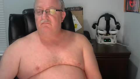 horny_hubby1967 online show from 09-14-25, 02:22