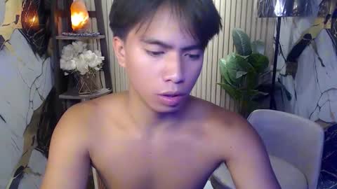Snapshot of horny_jamesxx chatting on 04-21-26, 02:51 cum boy james online show from 04-21-26, 02:51