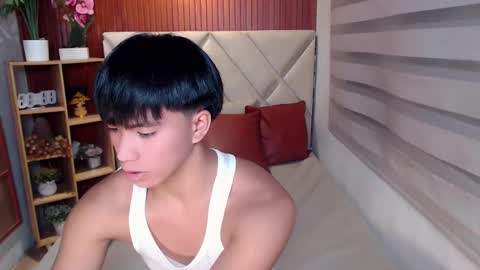 Snapshot of horny_jamesxx chatting on 05-04-26, 01:01 cum boy james online show from 05-04-26, 01:01