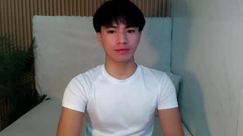 Snapshot of horny_jamesxx chatting on 05-11-26, 12:49 cum boy james online show from 05-11-26, 12:49