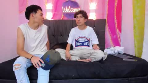 Enyer and Sebastian online show from 10-17-25, 06:32