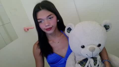 Rhiana online show from 05-22-26, 03:35