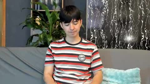 Alex and Camilo online show from 09-28-25, 08:36