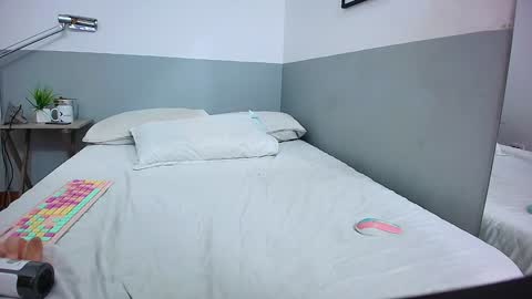 Khloe  online show from 01-06-25, 12:35