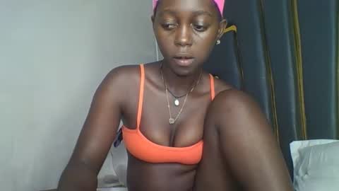 Bella online show from 11-17-25, 05:57